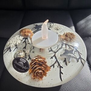 Glade Candle Holder with Pinecone and Snowflake Design